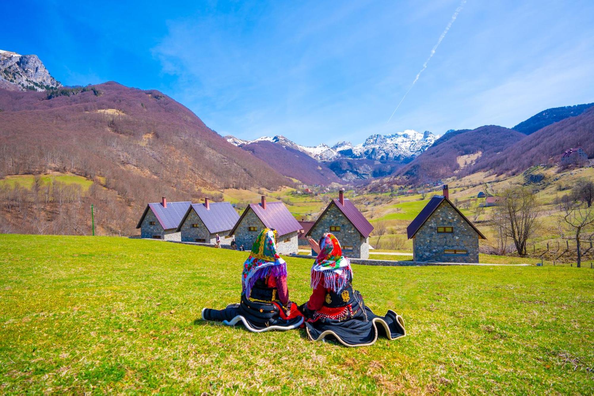 Vila Alpini Lepushe ภายนอก รูปภาพ